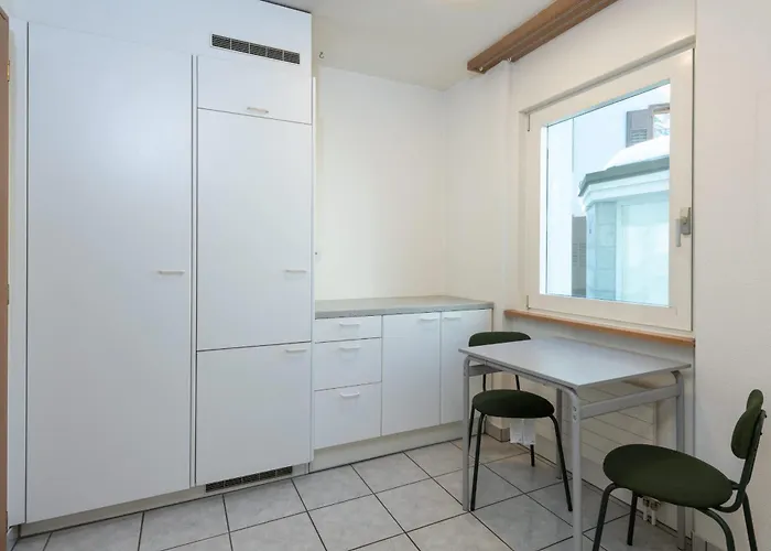 Cozy Duplex Garden & Family Comfort