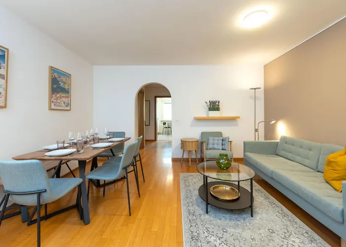 公寓 Cozy Duplex Garden & Family Comfort